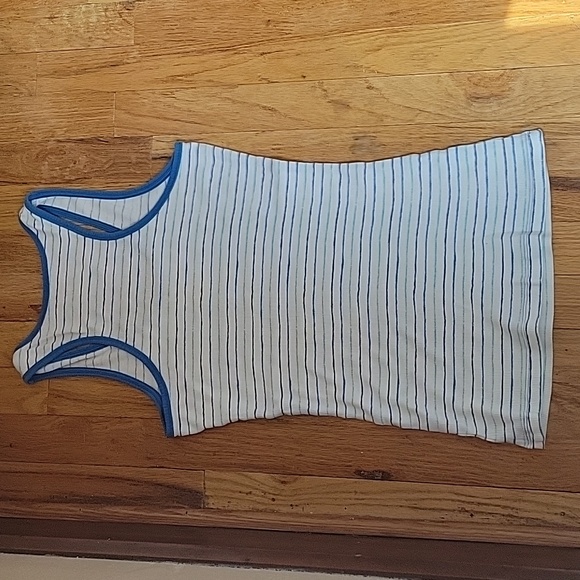 Maurices Tanks - Picture 7 of 8